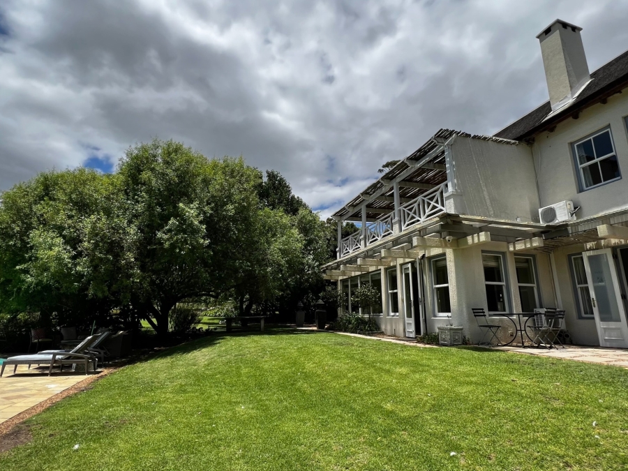 8 Bedroom Property for Sale in Raithby Western Cape